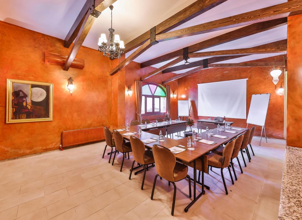Cetmihan Hotel Kucukkuyu Bagian luar foto