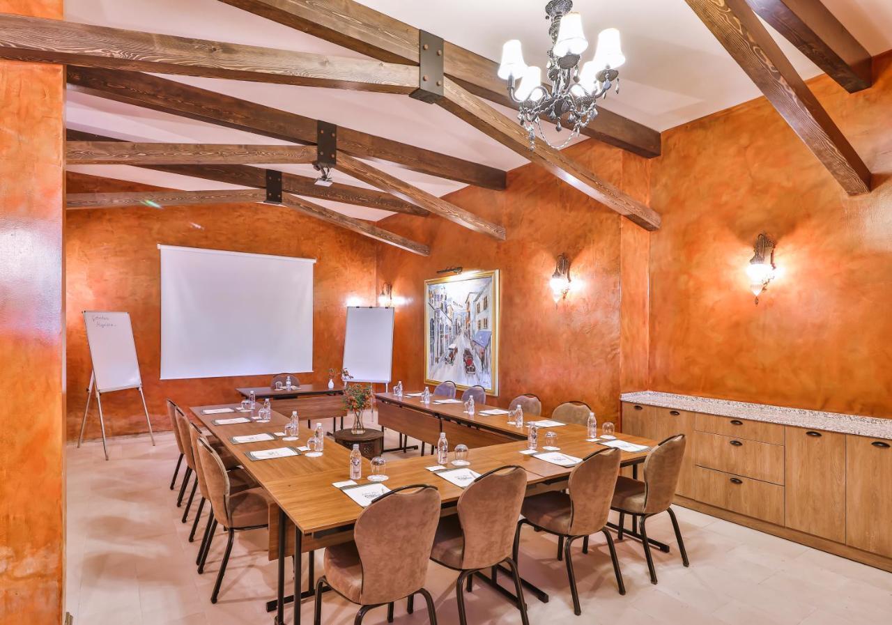 Cetmihan Hotel Kucukkuyu Bagian luar foto