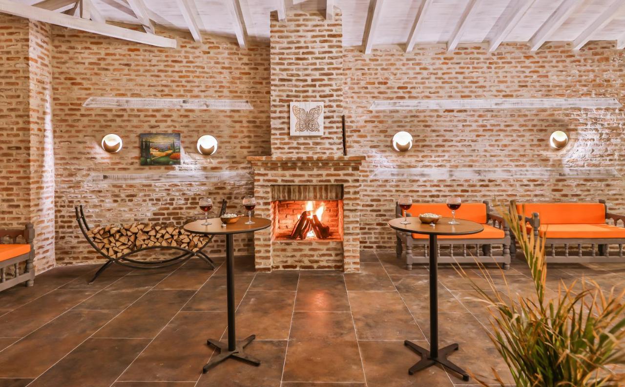 Cetmihan Hotel Kucukkuyu Bagian luar foto